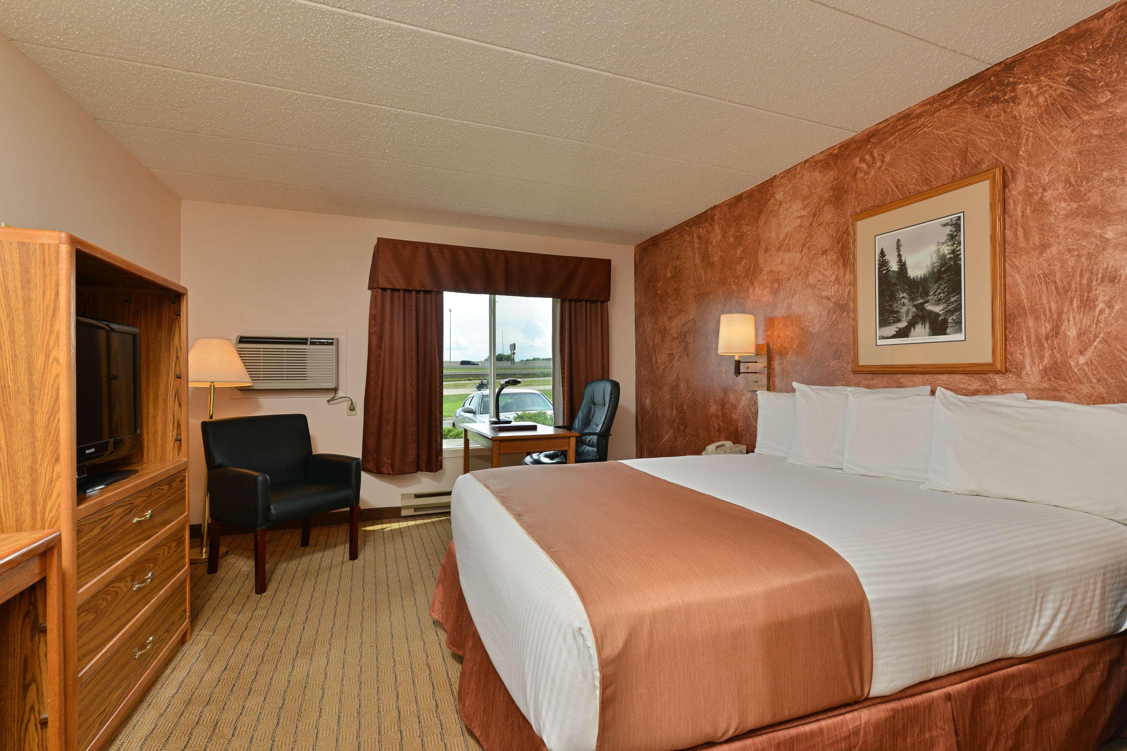 Hotel Super 8 By Wyndham 2*